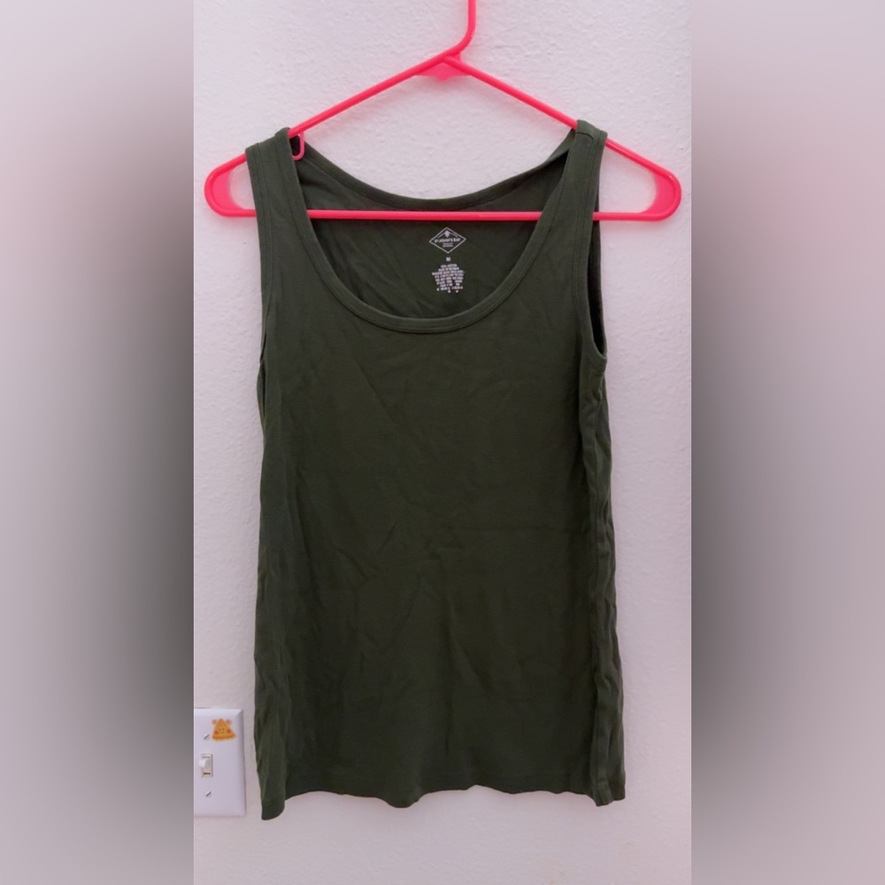 St. John's Bay Dark Green Tank Top